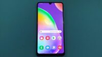 Kamera Depan Hp Samsung Tidak Berfungsi, Ini Solusinya