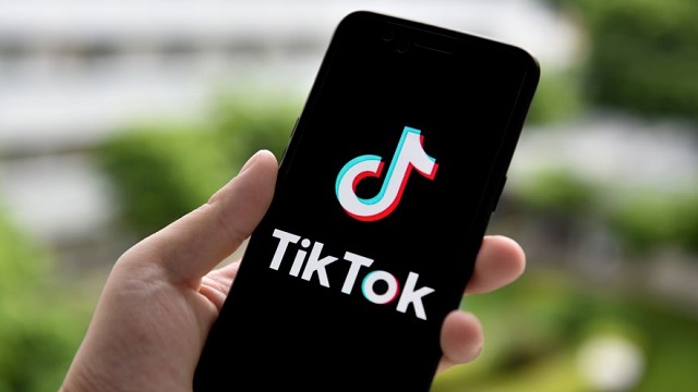 tiktok Aplikasi TikTok Sering Keluar Sendiri, Begini Cara Mengatasinya