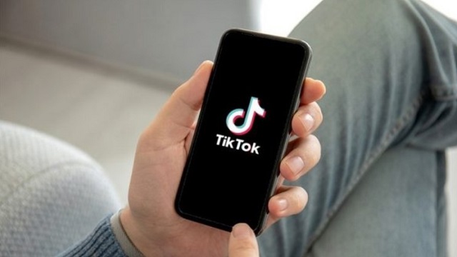 tiktok ngelag Kenapa Hp Ngelag Saat Buka TikTok?, Penyebab dan Solusinya