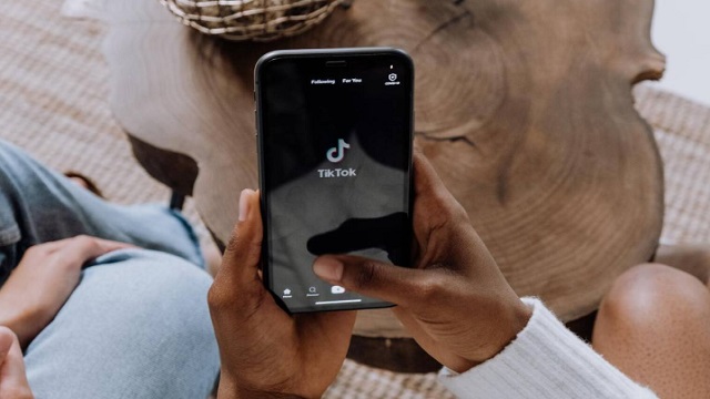 Panduan Cara Menghapus Pesan di Aplikasi TikTok